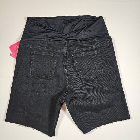 Isabel Maternity Crossover Panel Black Wash Denim Bermuda Shorts Size  NWT - Picture 3 of 13